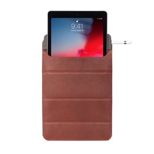 Decoded Leather Foldable Sleeve for iPad up to 11 inch (Brown Oak)